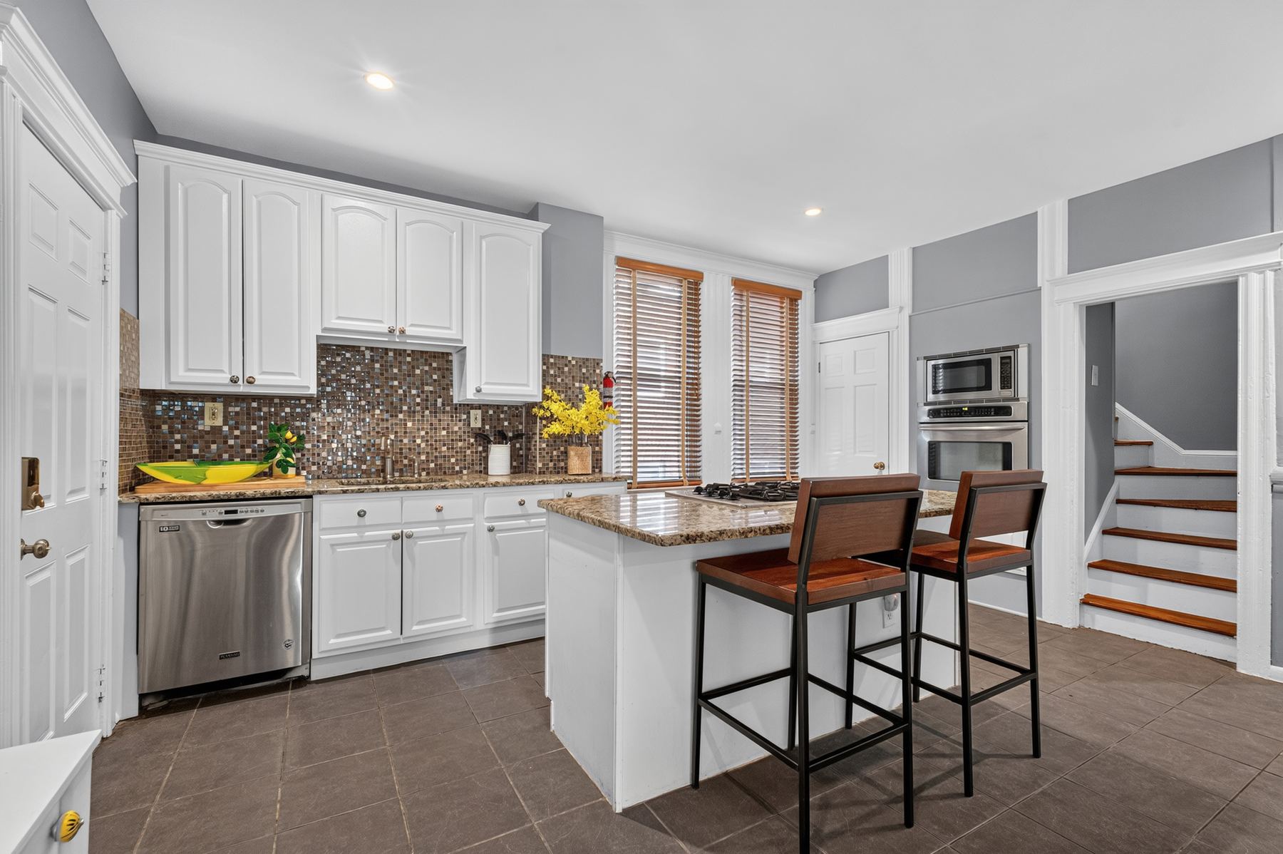 Kitchen with island